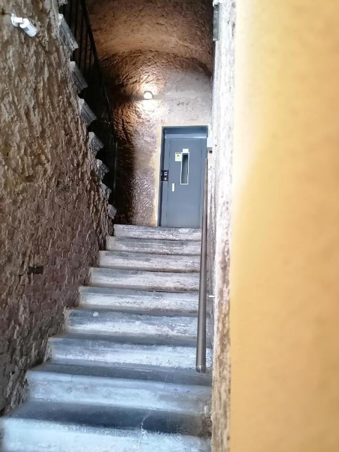 Napoli D'Amare B&B Bagian luar foto