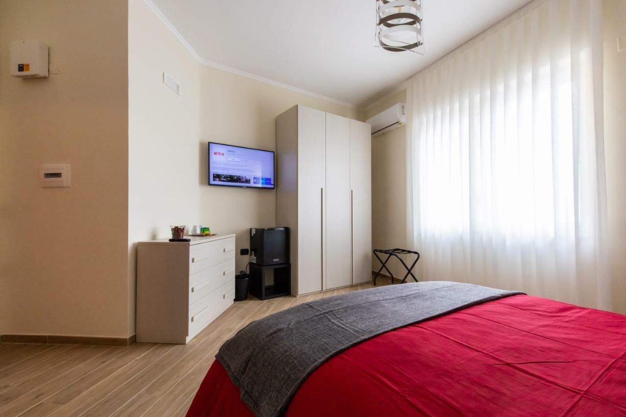 Napoli D'Amare B&B Bagian luar foto